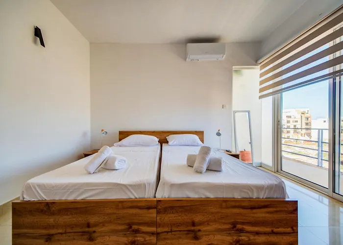 Stunning 3br Xemxija With Breathtaking Views By 360 Estates セント・ポールズ・ベイ