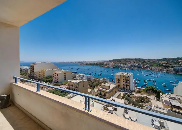 Stunning 3br Xemxija With Breathtaking Views By 360 Estates アパート