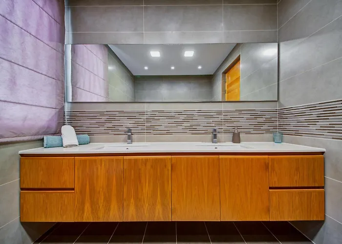 Stunning 3br Xemxija With Breathtaking Views By 360 Estates * セント・ポールズ・ベイ