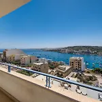 Stunning 3br Xemxija With Breathtaking Views By 360 Estates アパート
